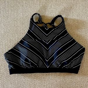 Athleta Underwire Swim Top